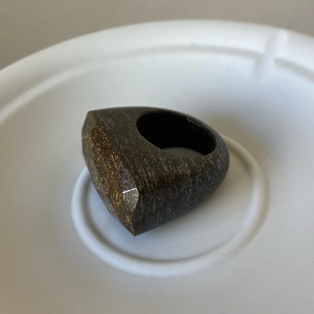 Gemstone ring, size 8